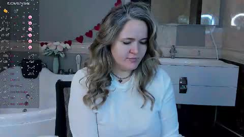 Lily online show from March 24, 2026, 4:39 am