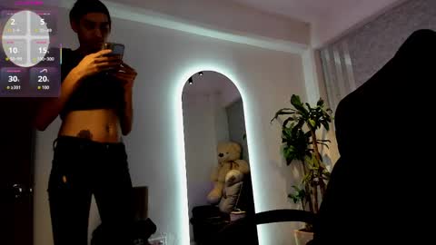 lily_cash1 online show from April 11, 2026, 1:04 pm