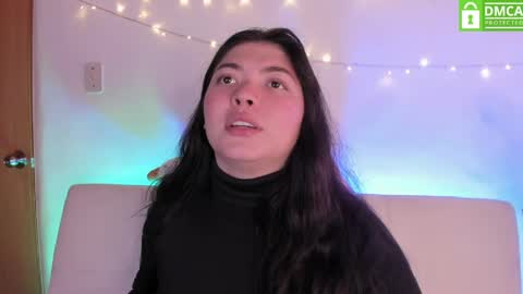 lily_cherry0 online show from April 30, 2026, 9:19 pm