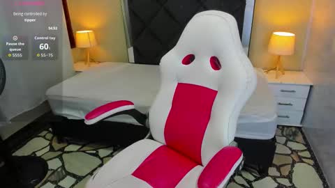 LILIANA  online show from November 7, 2025, 11:21 am