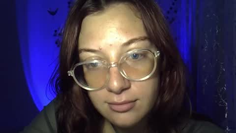 Snapshot of lily_ember chatting on October 25, 2025, 8:14 pm lily_ember online show from October 25, 2025, 8:14 pm