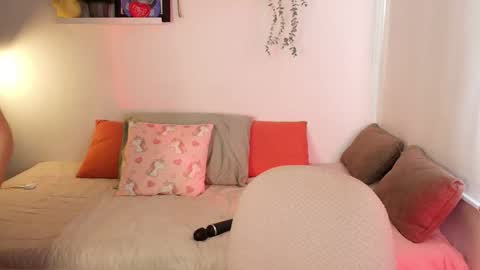 just lily online show from March 26, 2026, 8:58 pm