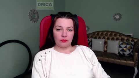 Lily online show from January 8, 2025, 3:07 pm