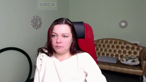 Lily online show from January 30, 2025, 8:11 am