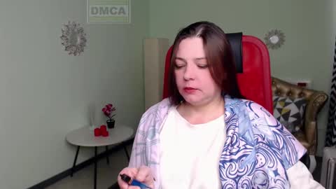 Lily online show from February 24, 2025, 8:27 am