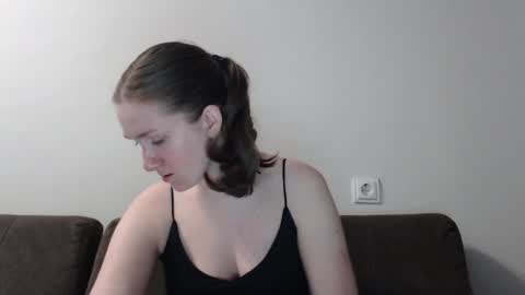 lily_love_x online show from January 2, 2025, 10:55 pm