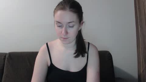 lily_love_x online show from February 23, 2025, 2:40 am
