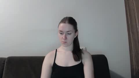 lily_love_x online show from March 10, 2025, 2:39 am