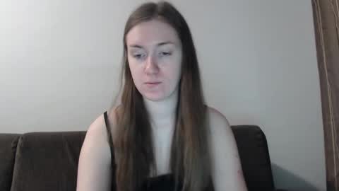 lily_love_x online show from March 12, 2025, 4:41 am