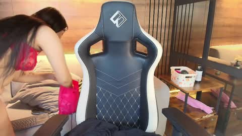 Snapshot of lily_waist chatting on April 1, 2026, 3:07 am lily_waist online show from April 1, 2026, 3:07 am