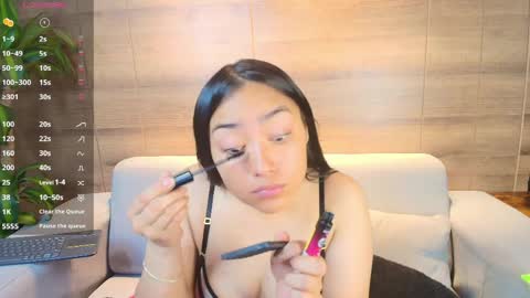 Snapshot of lily_waist chatting on April 2, 2026, 3:15 am lily_waist online show from April 2, 2026, 3:15 am