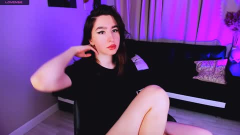 LILY online show from January 25, 2025, 8:42 am