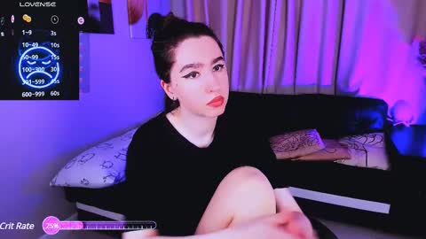 LILY online show from February 12, 2025, 6:51 am