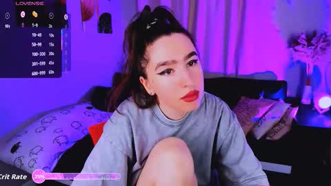 LILY online show from September 19, 2025, 7:21 am