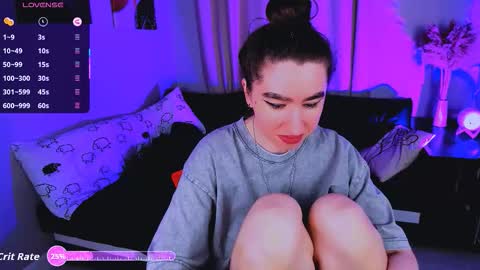 LILY online show from October 8, 2025, 7:50 am