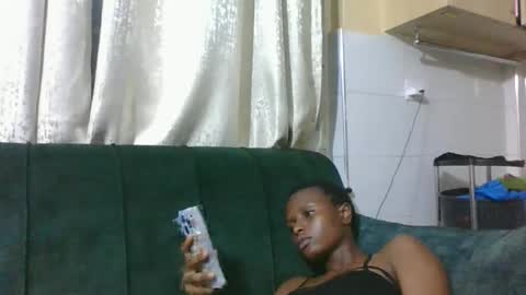 Snapshot of lilycute19 chatting on February 12, 2026, 11:00 pm lilycute19 online show from February 12, 2026, 11:00 pm