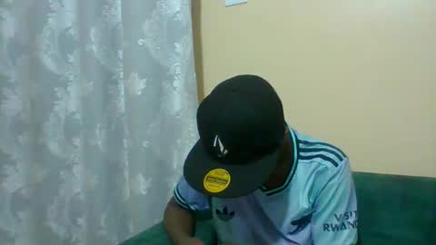 Snapshot of lilycute19 chatting on February 22, 2026, 12:56 am lilycute19 online show from February 22, 2026, 12:56 am