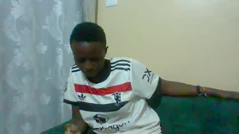 Snapshot of lilycute19 chatting on February 24, 2026, 6:50 pm lilycute19 online show from February 24, 2026, 6:50 pm