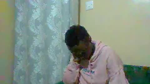 Snapshot of lilycute19 chatting on February 25, 2026, 8:40 pm lilycute19 online show from February 25, 2026, 8:40 pm