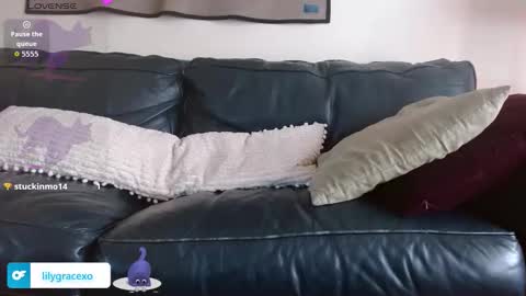 Snapshot of lilygracexoxo chatting on November 19, 2025, 9:37 pm Lily Grace online show from November 19, 2025, 9:37 pm