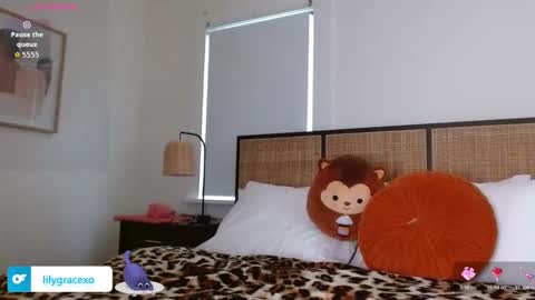 Snapshot of lilygracexoxo chatting on November 22, 2025, 11:48 pm Lily Grace online show from November 22, 2025, 11:48 pm