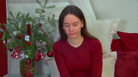 Snapshot of lilylanses chatting on December 17, 2025, 6:41 am Lily online show from December 17, 2025, 6:41 am