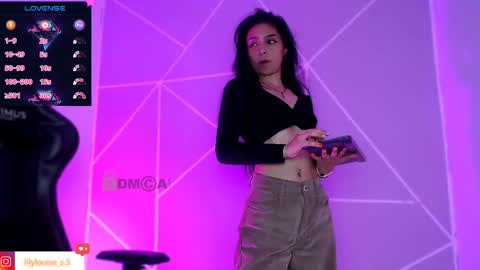 Liliana louise online show from November 26, 2025, 12:33 am