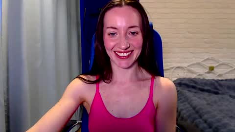 Snapshot of lilymellow chatting on June 5, 2026, 9:15 am Lily online show from June 5, 2026, 9:15 am