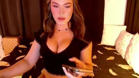 IM YOUR TRUE GODESS Lilymonstercock online show from October 3, 2025, 12:51 am