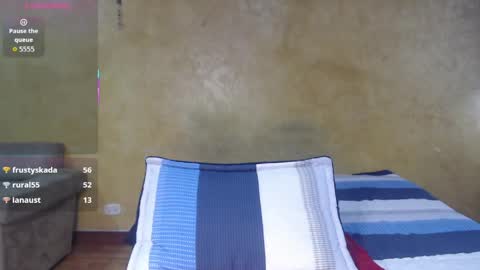 Lily Queen online show from April 16, 2026, 9:50 pm