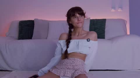 Lily online show from March 28, 2026, 3:11 pm