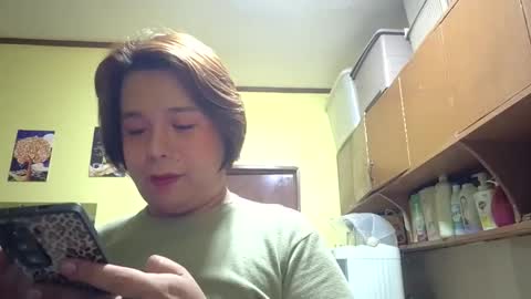 lilysette online show from May 12, 2026, 7:33 pm