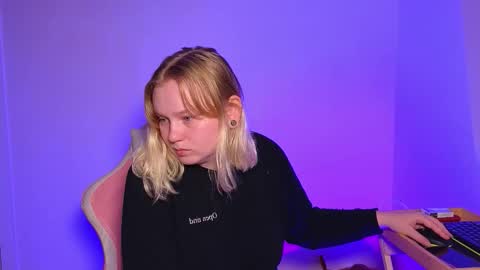 Snapshot of lime_cat chatting on September 26, 2025, 12:47 am lime cat online show from September 26, 2025, 12:47 am