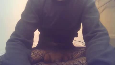 Snapshot of limpclitsissyfemboy chatting on February 25, 2026, 12:20 am limpclitsissyfemboy online show from February 25, 2026, 12:20 am