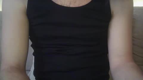 Snapshot of limpia3333 chatting on December 8, 2024, 8:30 am Bigcockonut online show from December 8, 2024, 8:30 am