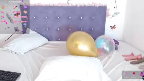 Snapshot of lin_jayani chatting on March 8, 2026, 9:29 pm Lin online show from March 8, 2026, 9:29 pm