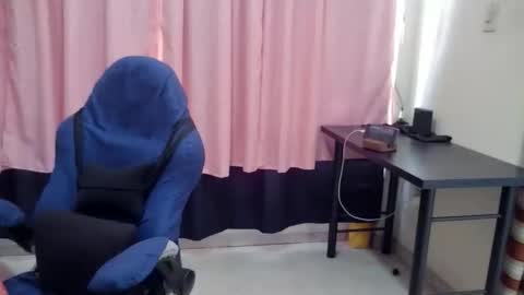 Lina Mara99 online show from March 1, 2026, 8:22 pm