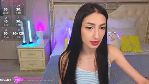 Lina Robbins  online show from May 31, 2026, 10:00 pm