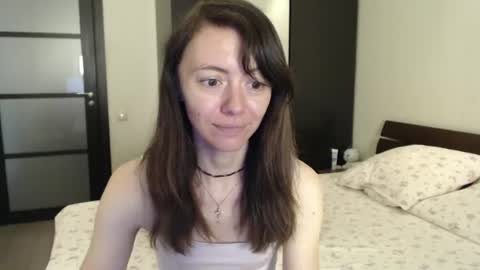 Lina Rouge online show from July 7, 2026, 3:53 am
