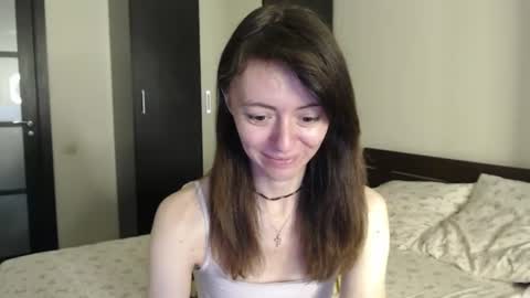 Lina Rouge online show from July 23, 2026, 4:32 am