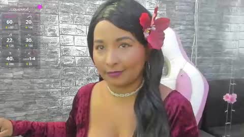 Snapshot of lina_sanchezih chatting on June 23, 2026, 1:42 pm LINA SANCHEZ online show from June 23, 2026, 1:42 pm