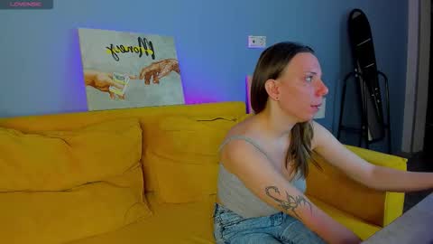 Lina online show from March 10, 2026, 3:11 am