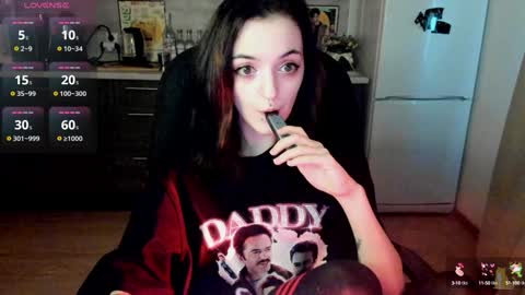 Snapshot of lina_tyaan chatting on December 24, 2024, 8:33 am Lina 3  1715622743 online show from December 24, 2024, 8:33 am
