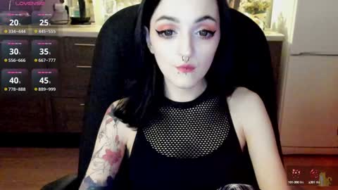 Snapshot of lina_tyaan chatting on December 30, 2024, 7:00 pm Lina 3  1715622743 online show from December 30, 2024, 7:00 pm