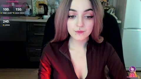 Snapshot of lina_tyaan chatting on February 7, 2025, 8:11 am Lina 3  1715622743 online show from February 7, 2025, 8:11 am
