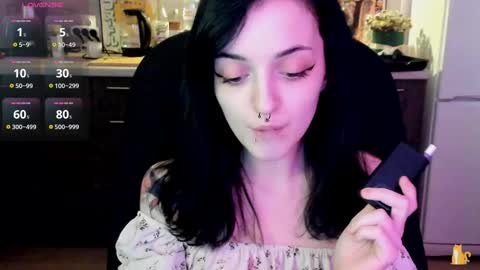 Snapshot of lina_tyaan chatting on March 6, 2025, 8:30 am Lina 3  1715622743 online show from March 6, 2025, 8:30 am