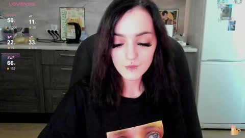 Snapshot of lina_tyaan chatting on September 11, 2025, 8:03 am Lina 3  1715622743 online show from September 11, 2025, 8:03 am