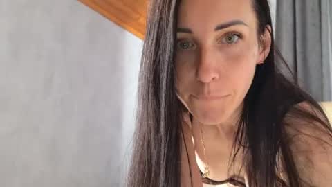 Snapshot of linalivee chatting on July 14, 2026, 10:09 am LinaLivee online show from July 14, 2026, 10:09 am