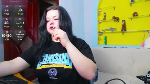 Lina online show from March 13, 2026, 7:15 am