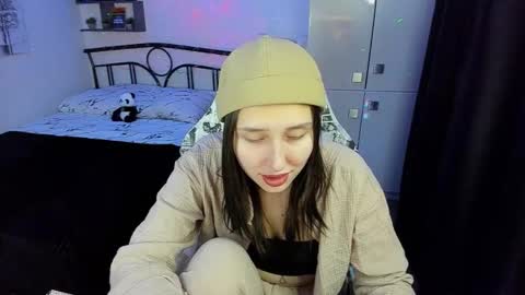 Snapshot of linatruly chatting on November 14, 2025, 10:07 pm Lina online show from November 14, 2025, 10:07 pm